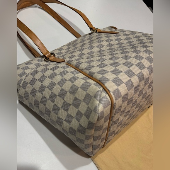 Louis Vuitton Azure Totally shoulder bag - Picture 4 of 14